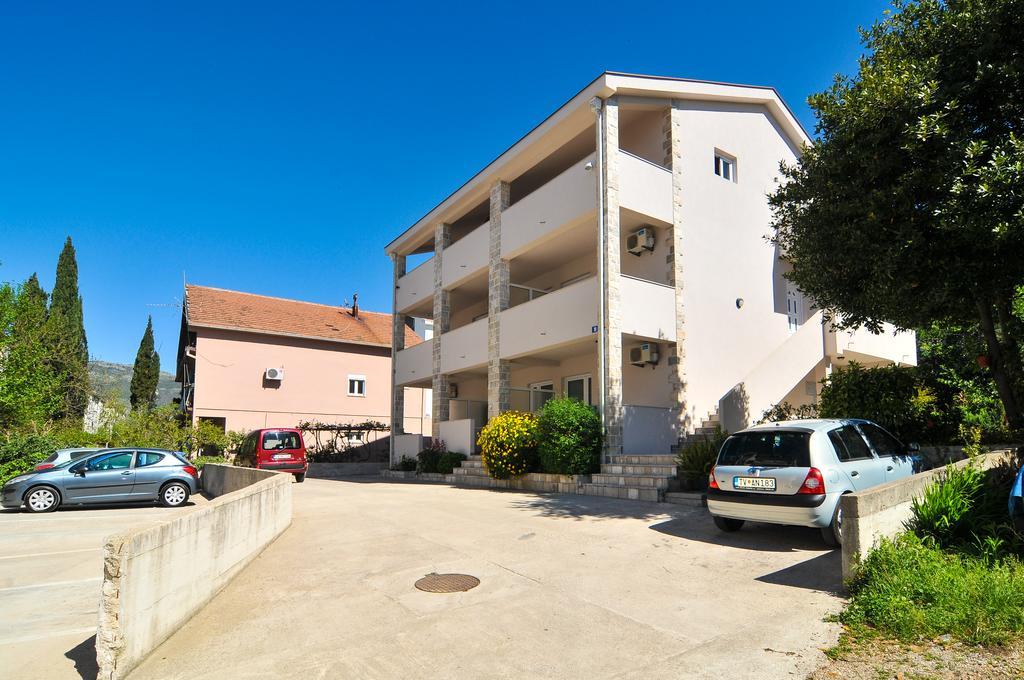 Apartments Samardzic Tivat Eksteriør bilde